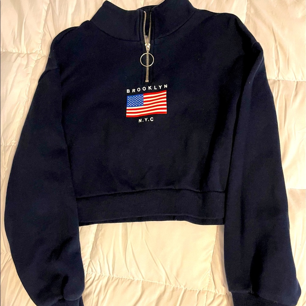 Brooklyn NYC cropped light weight sweatshirt 🇺🇸